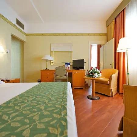 Delfino Hotel Taranto