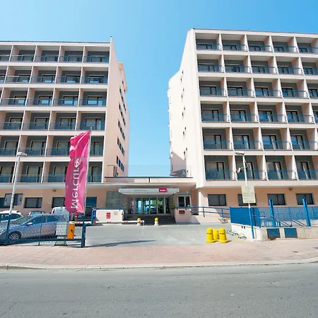 Delfino Hotel
