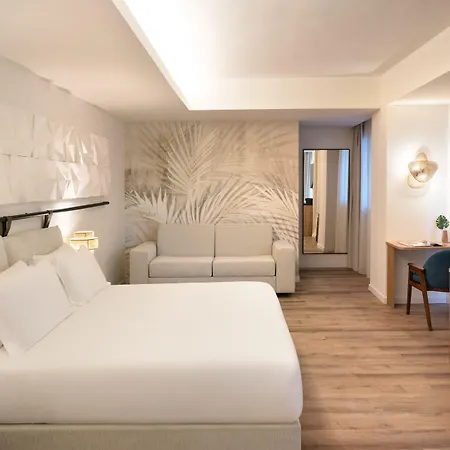 Hotel Delfino 4*