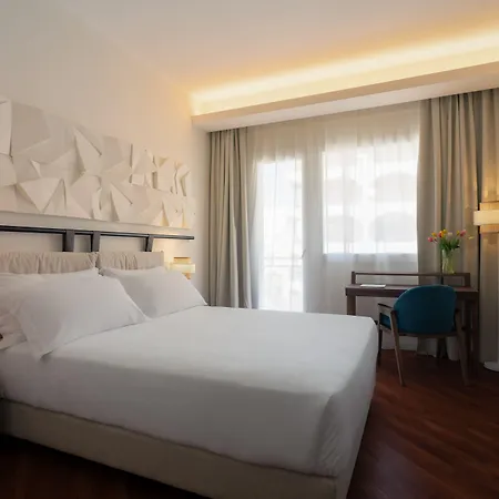 Delfino Hotel 4*