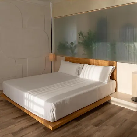 Hotel Delfino 4*