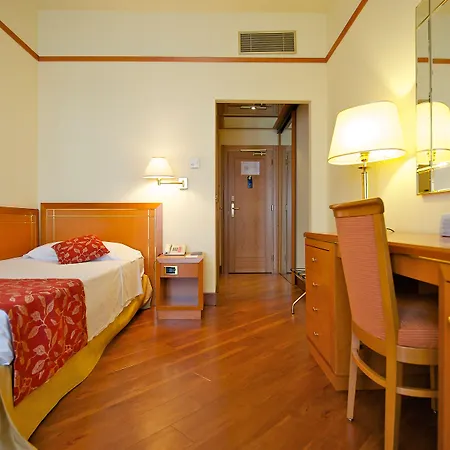 Delfino Таранто