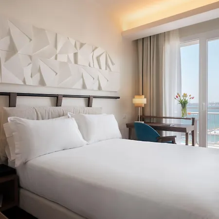 Delfino טאראנטו