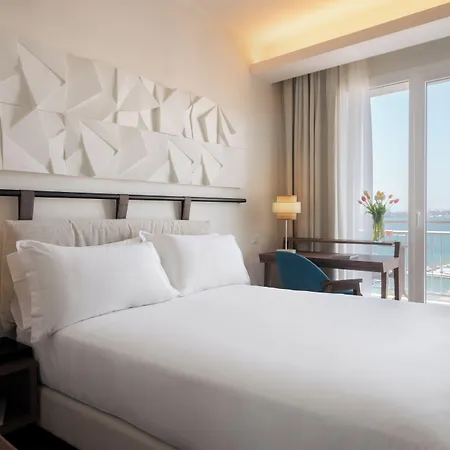 Delfino Hotel