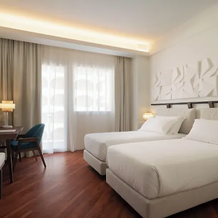 Hotel Delfino 4*