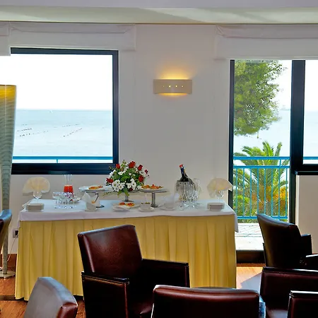 Hotel Delfino