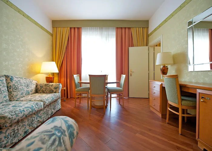 Delfino Hotel