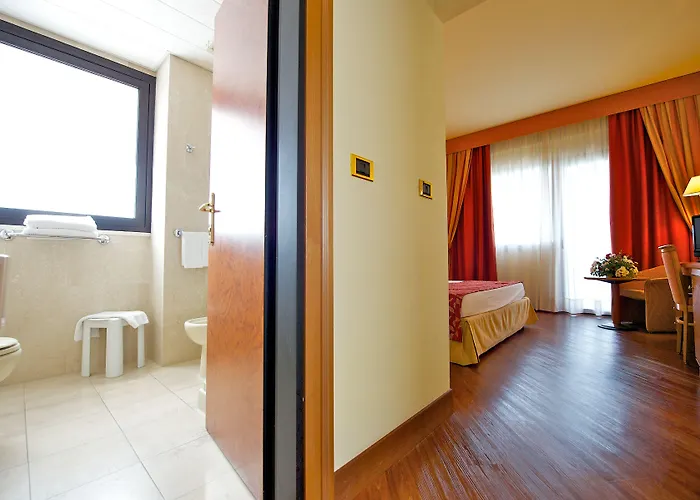 Delfino Hotel 4*