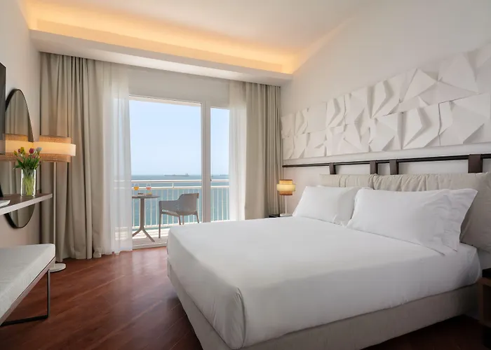 Delfino Hotel