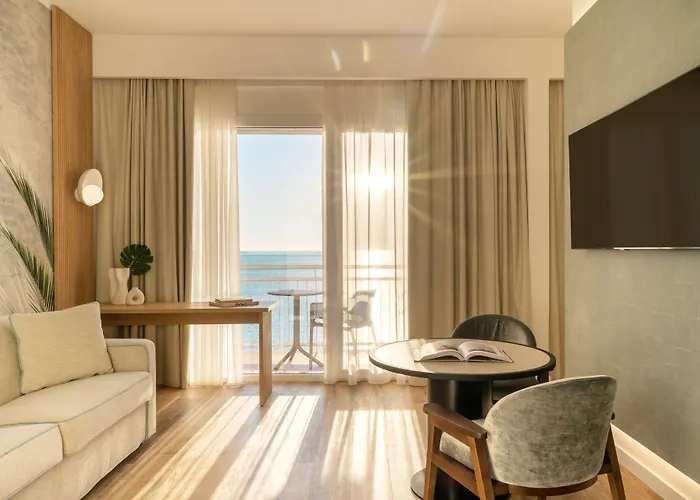 Delfino Hotel