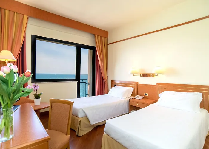 Delfino Hotel Taranto