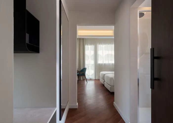 Delfino Hotel 4*